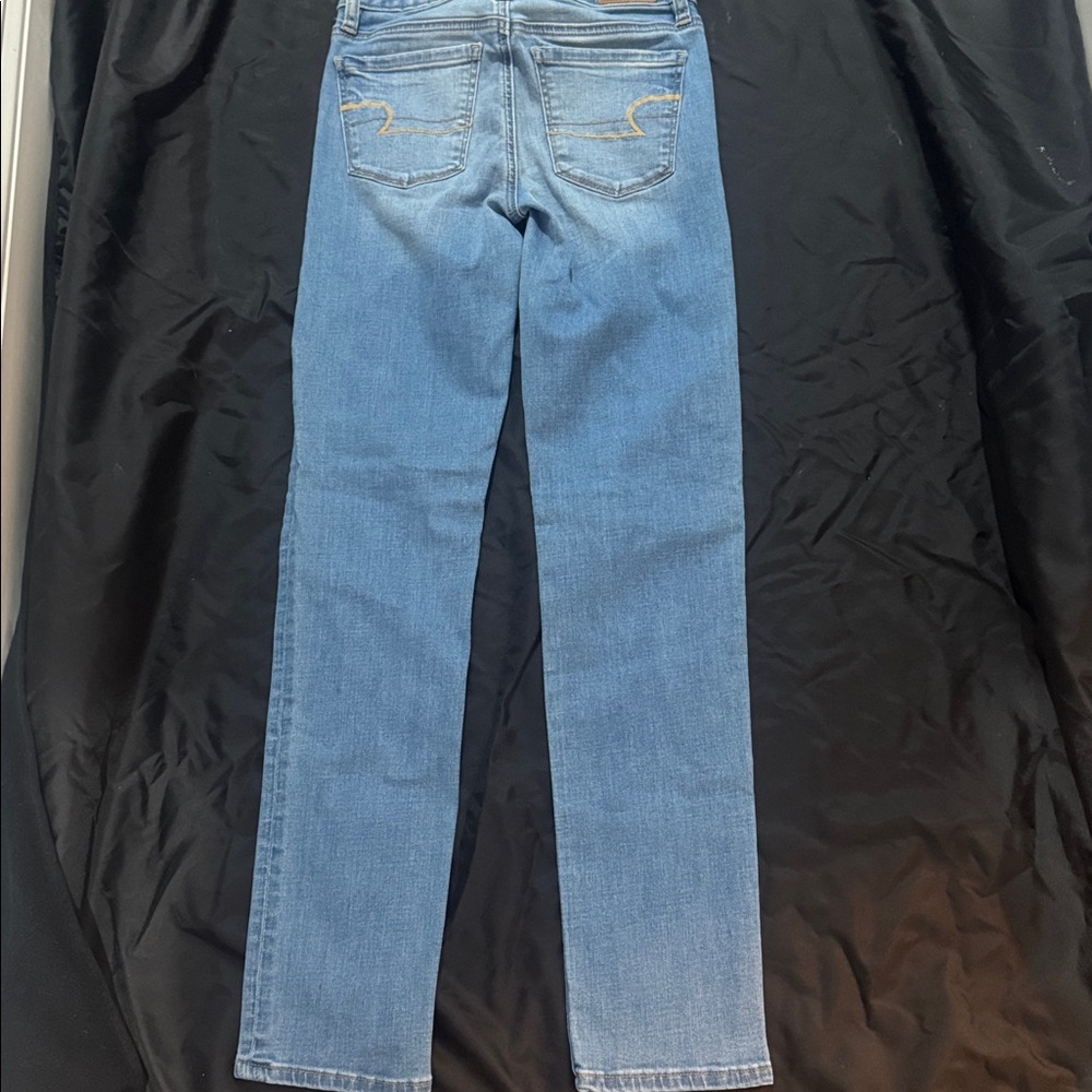 American Eagle Outfitters Light Blue Skinny Jeans - Picture 2 of 3